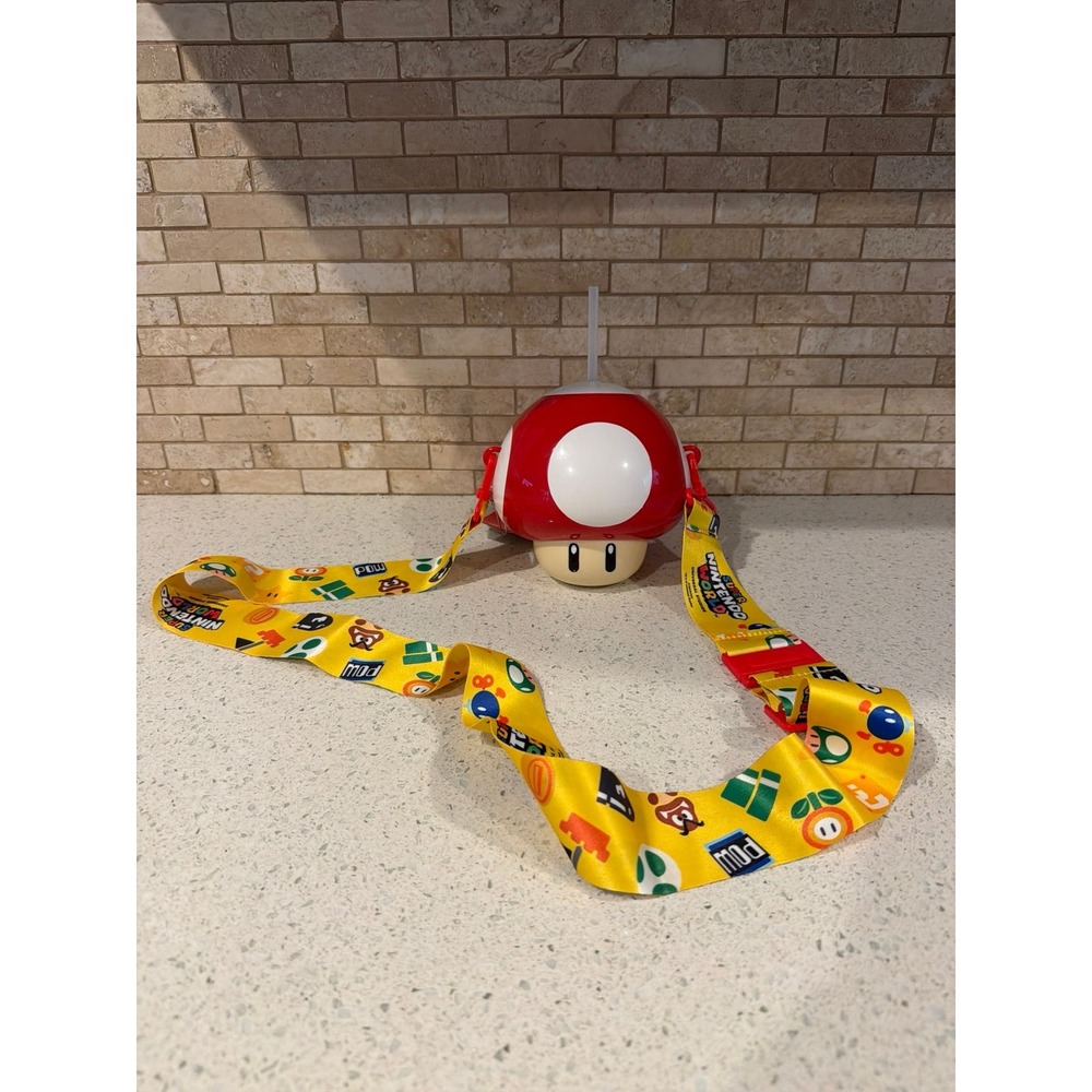 NEW Super Nintendo World Mushroom Sipper Cup Universal Studios Nintendo Mario